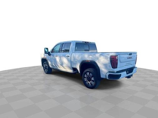 2024 GMC Sierra 2500 Denali