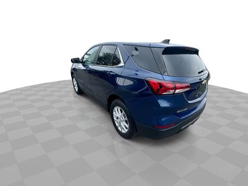Blue Glow Metallic 2022 Chevrolet Equinox AWD 4dr LT w/1LT