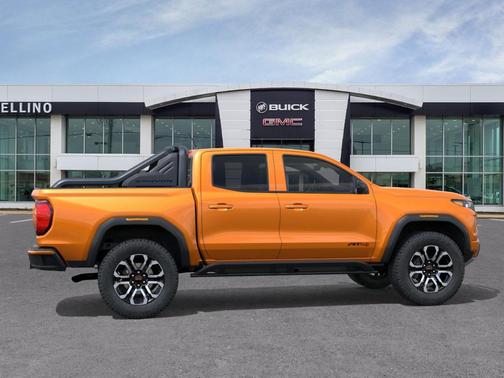 2025 GMC Canyon AT4