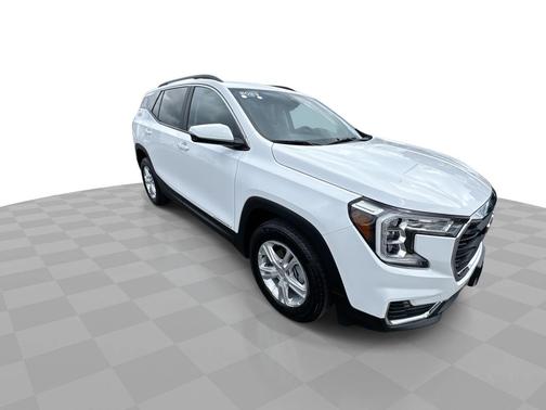 Summit White 2023 GMC Terrain AWD 4dr SLE