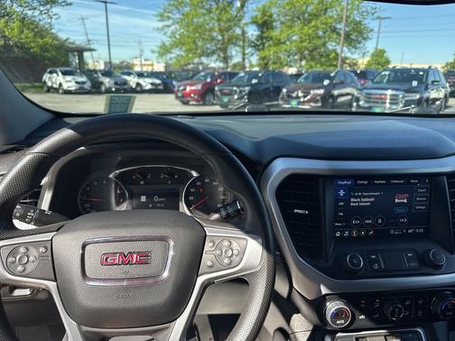 Sterling Metallic 2023 GMC Acadia AWD 4dr SLE