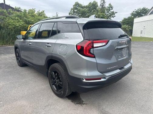 2023 GMC Terrain AT4