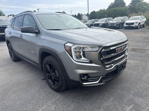 2023 GMC Terrain AT4