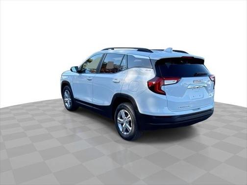 2022 GMC Terrain FWD 4dr SLE