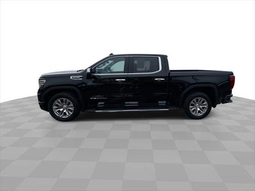 2023 GMC Sierra 1500 4WD Crew Cab 147" Denali