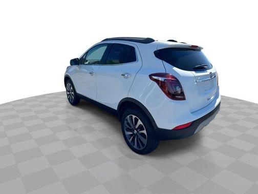 Summit White 2022 Buick Encore AWD 4dr Preferred