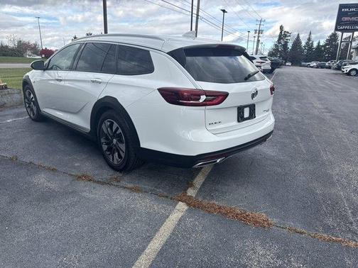 2018 Buick Regal TourX Preferred