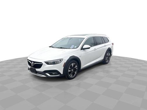 2018 Buick Regal TourX Preferred