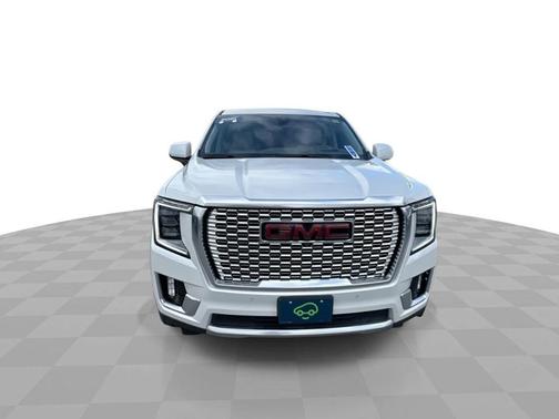 White Frost Tricoat 2021 GMC Yukon 4WD 4dr Denali