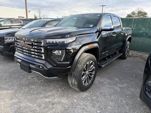 2023 GMC Canyon Denali