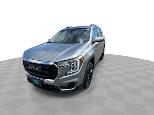 Sterling Metallic 2023 GMC Terrain AWD 4dr SLE