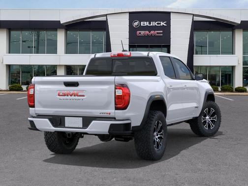 2025 GMC Canyon AT4