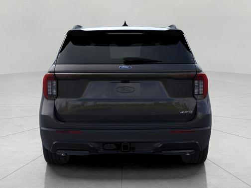 Agate Black Metallic 2026 Ford Explorer ST-Line