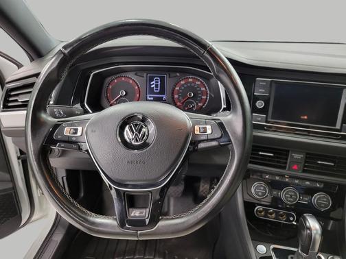 2019 Volkswagen Jetta 4DR CAR