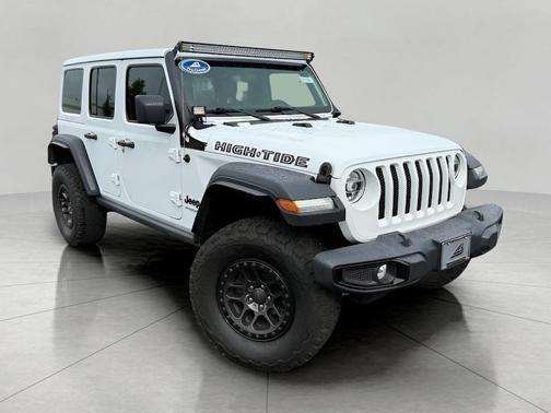 2022 Jeep Wrangler Unlimited High Tide 4x4