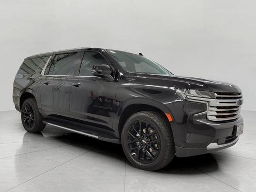2023 Chevrolet Suburban 4WD High Country
