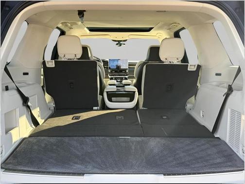 2022 Lincoln Navigator Black Label