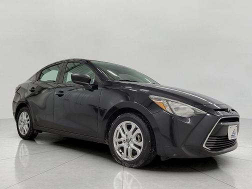 2018 Toyota Yaris iA Base