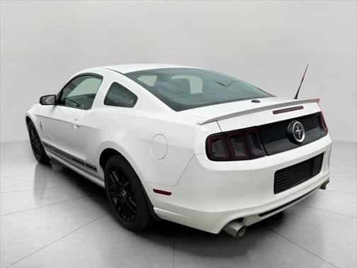 2013 Ford Mustang V6 Premium