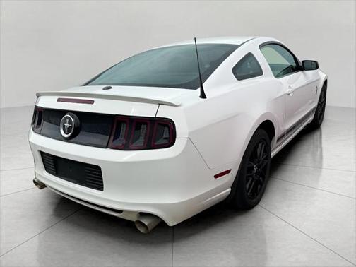 2013 Ford Mustang V6 Premium