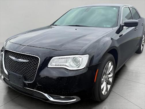 2020 Chrysler 300 Touring