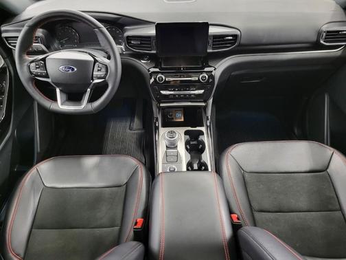 RAPID RED MET TINTED CC 2024 Ford Explorer ST-Line