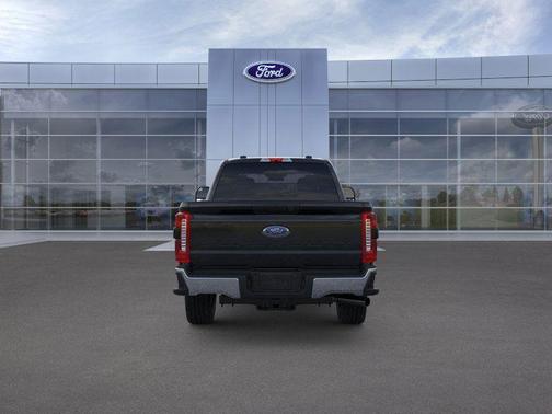 2025 Ford F-350 XLT