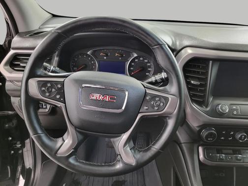 2023 GMC Acadia AWD AT4