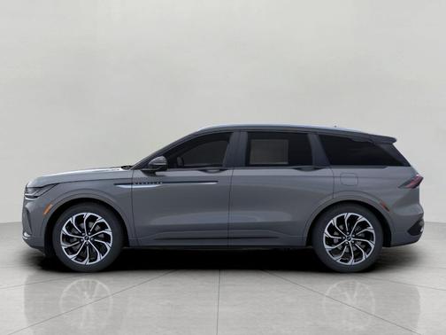 2025 Lincoln Nautilus Reserve