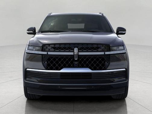 INFINITE BLACK MET CC 2026 Lincoln Navigator Reserve