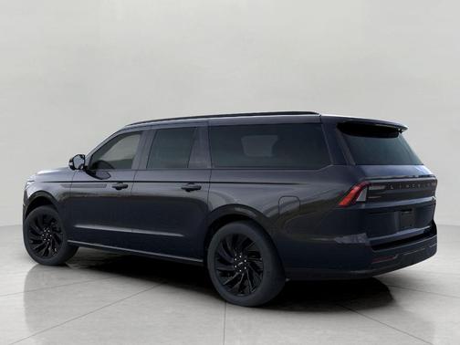 INFINITE BLACK MET CC 2026 Lincoln Navigator Reserve