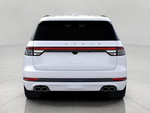PRISTINE WHITE MET 3C 2026 Lincoln Aviator Premiere