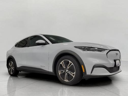 SPACE WHITE METALLIC 2022 Ford Mustang Mach-E Select