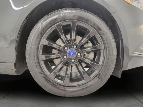 SHADOW BLACK 2017 Ford Fusion SE