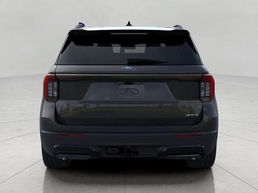 Agate Black Metallic 2026 Ford Explorer ST-Line