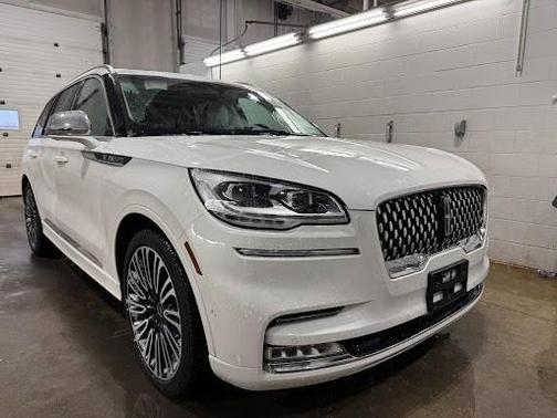 2021 Lincoln Aviator Black Label AWD