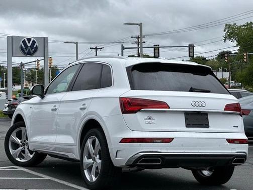 2022 Audi Q5 45 S line Premium Plus