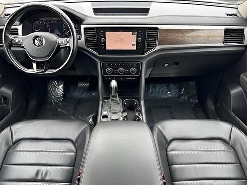 2018 Volkswagen Atlas 3.6L SEL Premium