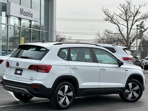 2024 Volkswagen Taos 1.5T S