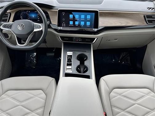 2026 Volkswagen Atlas 2.0T SE