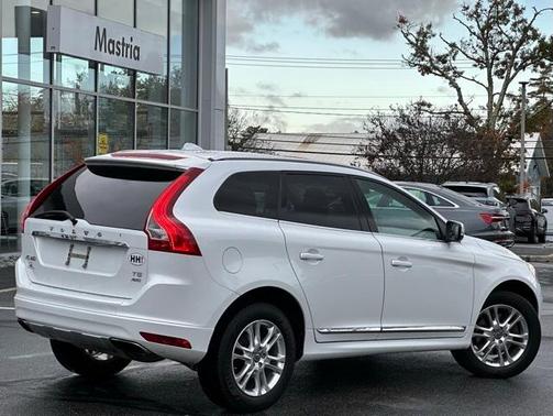 2015 Volvo XC60 T5 Premier