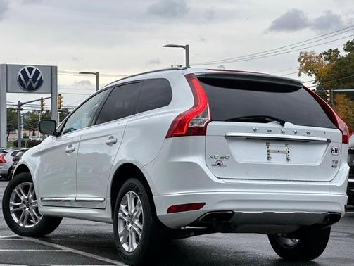 2015 Volvo XC60 T5 Premier