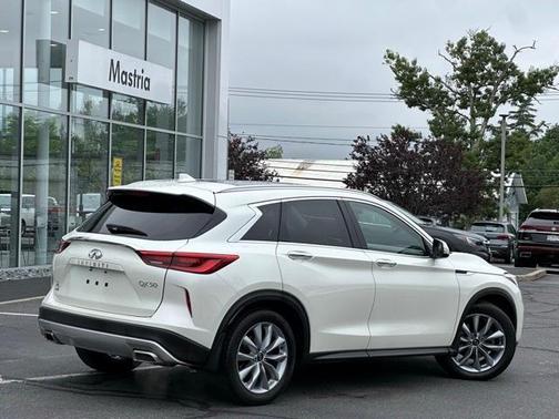 2021 INFINITI QX50 Luxe