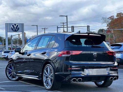 2024 Volkswagen Golf R 2.0T