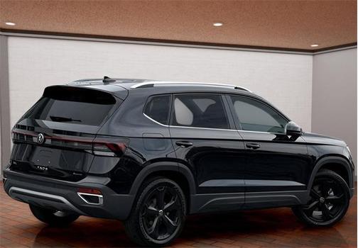 2025 Volkswagen Taos 1.5T SEL