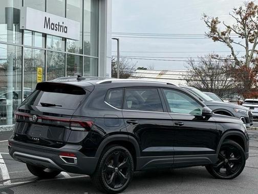 2025 Volkswagen Taos 1.5T SEL