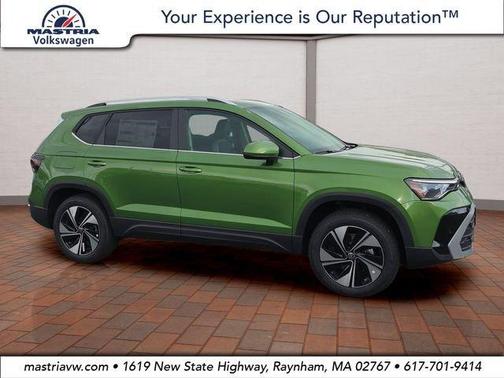 Bright 2026 Volkswagen Taos 1.5T SE