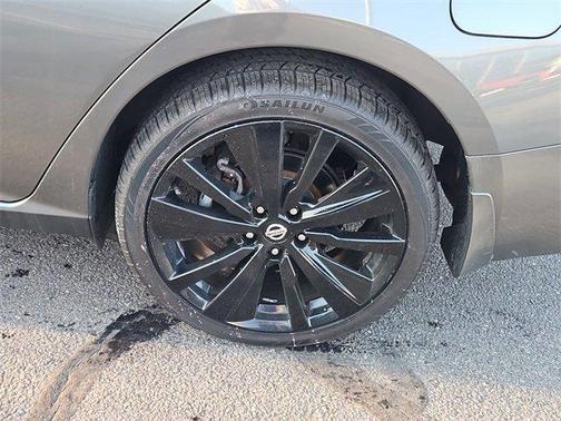 2022 Nissan Altima 2.5 SR