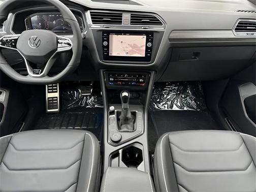 2024 Volkswagen Tiguan 2.0T SEL R-Line