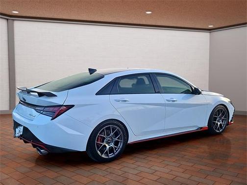 2022 Hyundai ELANTRA N Base